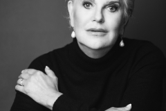 Lesley-Ann-130621-low-res-54 luxury makeover portrait