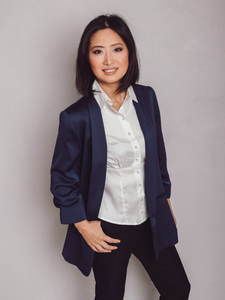 accountant and marketing executive