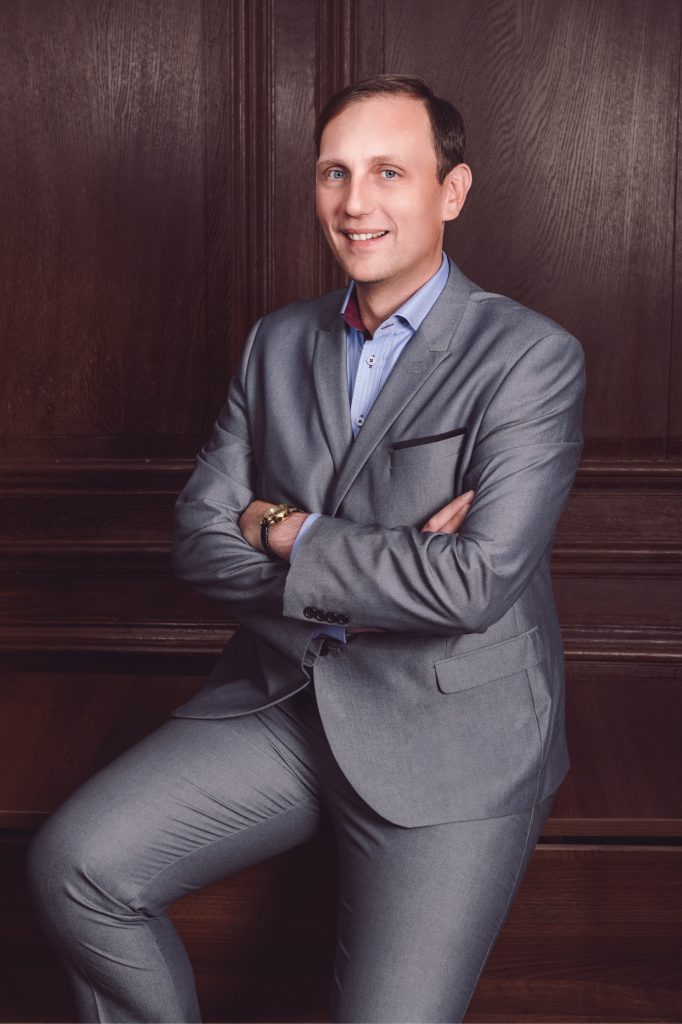 Premium business portrait of a male professional by Renata Clarke, Ayrshire-based branding and business photographer. High-end business and branding photography for men in Ayrshire, designed to elevate visibility, authority, and personal brand online.